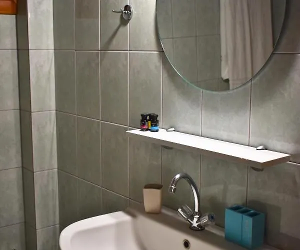 Lila's Mikros Prinos